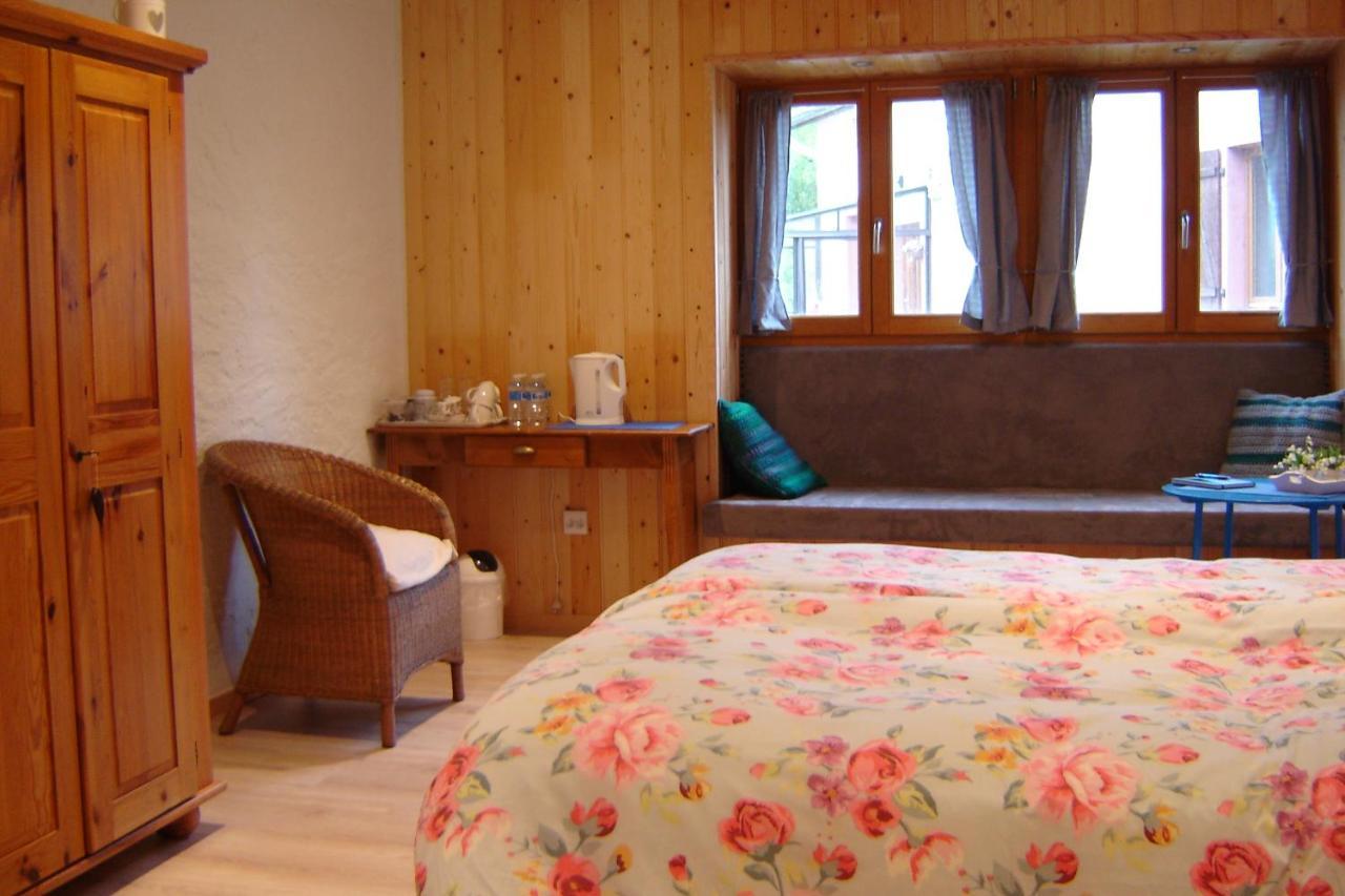 Bed and Breakfast Notre Cachette Biffontaine Exterior foto